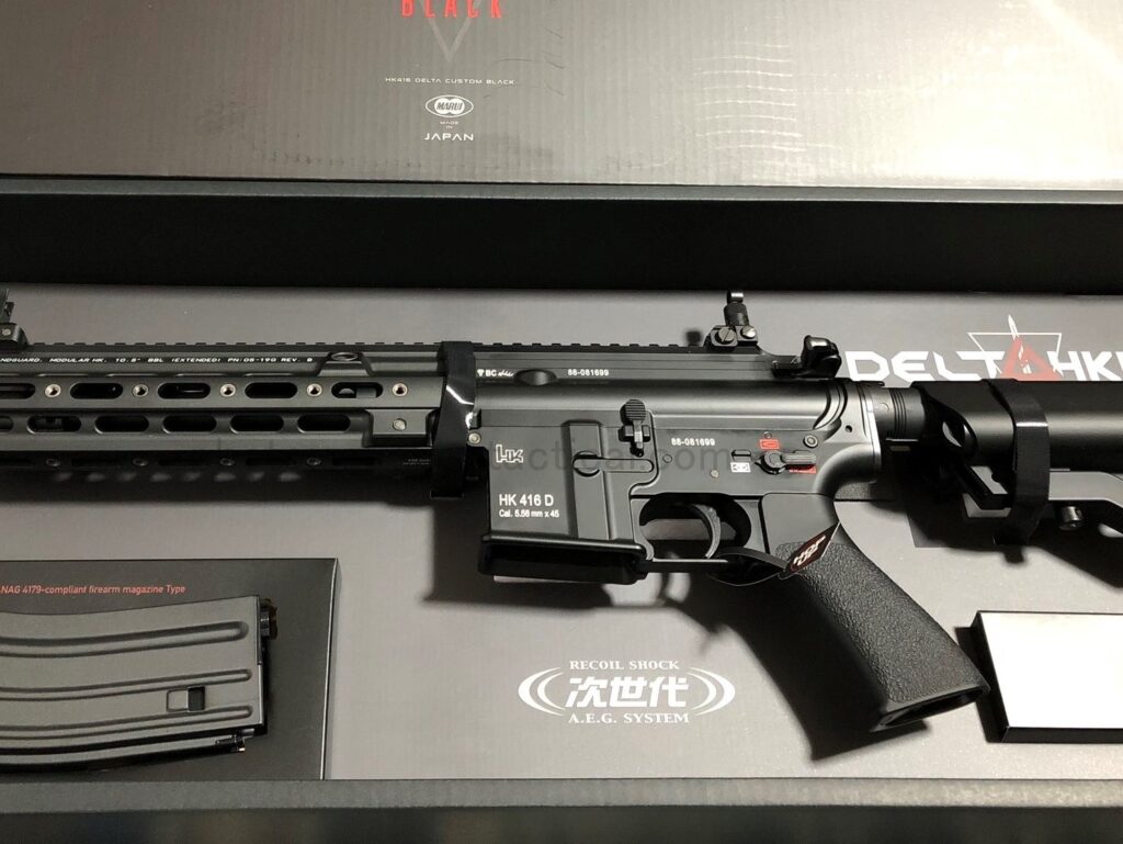 管理人の東京マルイ 次世代電動ガン HK416 デルタカスタム(箱に入った状態)