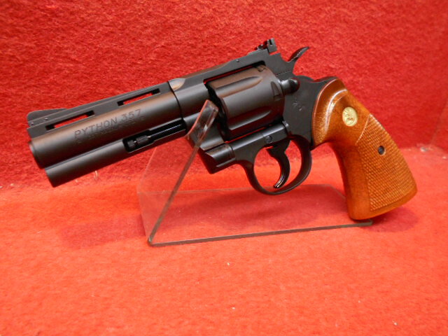 タナカ コルトパイソン .357マグナム 4インチ R-MODEL HW