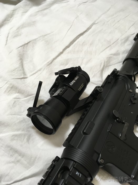 CQB-Rに載せたドットサイトの接写