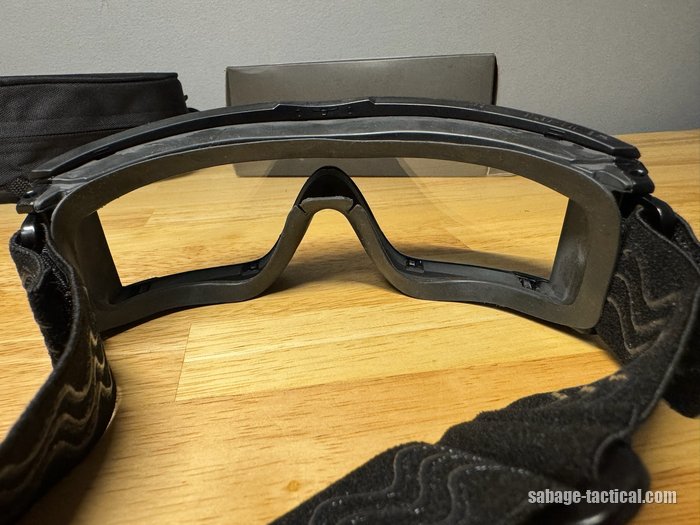 bolle X810の内側の顔に当たるゴムのふち